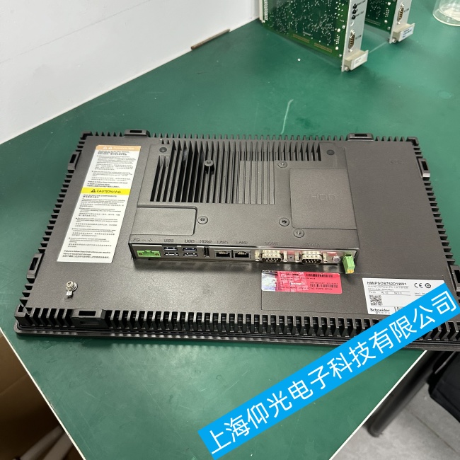 寧波施耐德觸摸屏XBTG4320通電幾分鐘后屏幕變成藍(lán)屏故障維修免費(fèi)咨詢(xún)